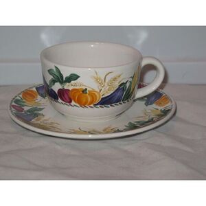 Nancy Calhoun Nancy's‎ Garden Teacup Cup and Saucer Set (s) Vegetables